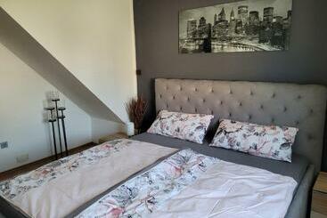 관광객 아파트 Ferienwohnung Melanie Wackersdorf