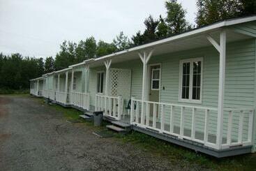 The Oasis Motel