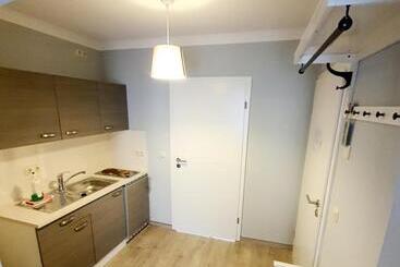 ベッドアンドブレックファースト Pension Apostel