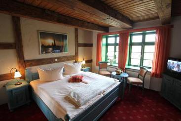 膳宿费 Schnatermann