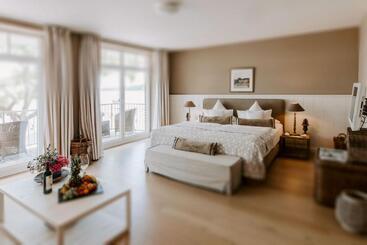 Strandhotel Seeblick, Ostseebad Heikendorf