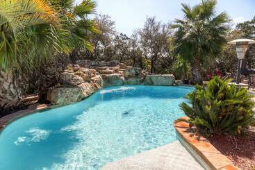 펜션 Tnt Hill Country Getaways