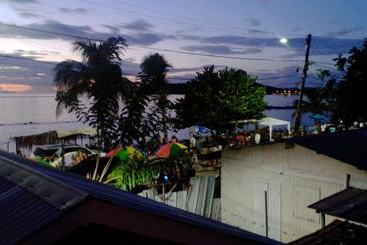 پانسیون Somewhere Special Guesthouse