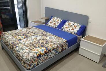 ツーリストアパートメント Casa Marinello B