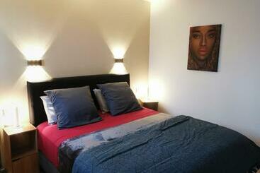 Hostal 170 Room 15 Service Appartement