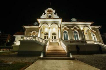 Boutique Hotel Cocosul De Aur