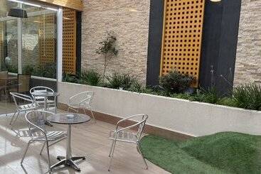 هتل Diego De Almagro Providencia Express