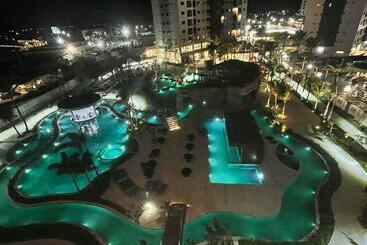 Апарт-отель Salinas Premium Resort