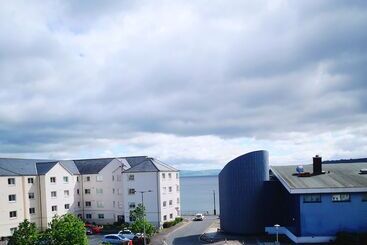 דירות לתיירים The Snug