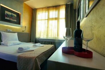 فندق Alabin Central