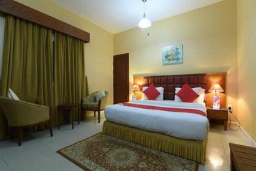 호텔 California Suites