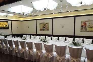 בית מלון כפרי Favorit