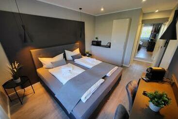 公寓式酒店  Liro Hotel Moers