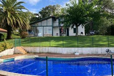 פנסיון Maison Et Table D Hôtes Xori Kanta