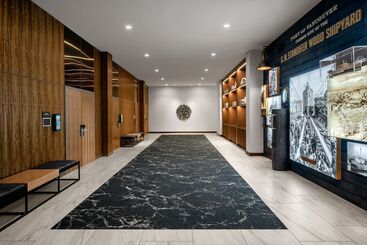 Ac Hotel By Marriott Vancouver Waterfront