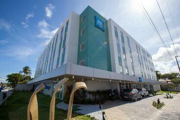 ホテル Ibis Budget Recife Jaboatao