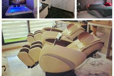 تختخواب و صبحانه Calaidonia Suite