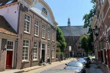 住宿加早餐  Fortuna Spinoza