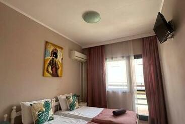 펜션 Guest House “poli”