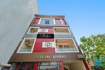 호텔 Fabexpress Sri Lakshmi Residency