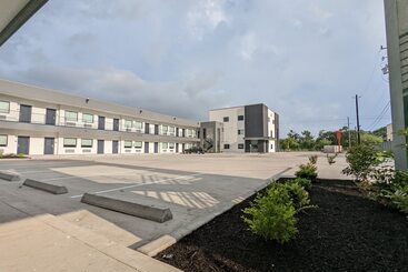 호텔 Crystal Inn Jacinto City