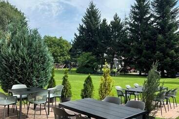 منتجع Garden Retreat Junior