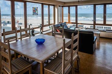 游客公寓 Uniek Zeezicht Oostende