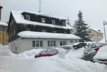 ユースホステル Zotavovna Kvilda