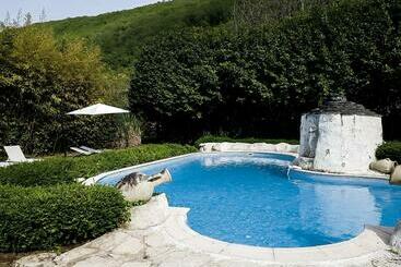 Bed and Breakfast Les Chambres Du Roc