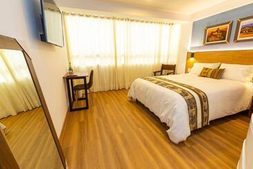 Отель Pacific Palace