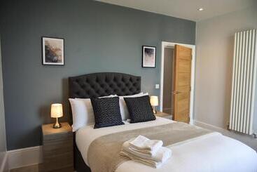 公寓式酒店  Victoria Colonnade Apart