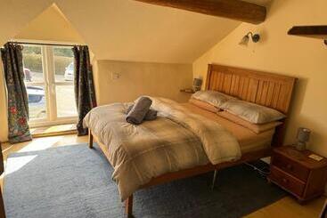 شقق خاصة سياحية Annie’s Cottage