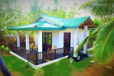 ホテル Rekawa Lagoon Resort