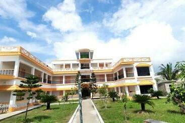 Sdd Suranjana Resort