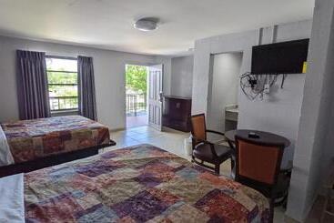 Toccoa Motel