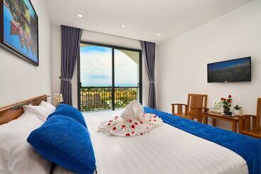 هتل Legend Oasis Boutique Hoi An