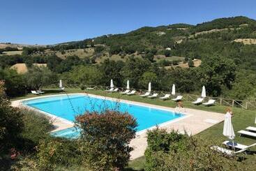 公寓式酒店  Ht Castello Di Campolongo