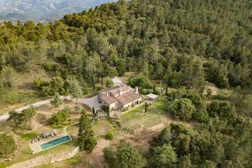 بنسيون Domaine De La Xavolière