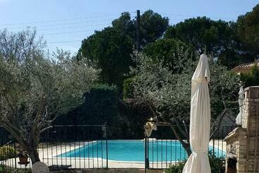 ペンション Millésime 73