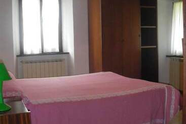 별장 Agriturismo Orsaiola