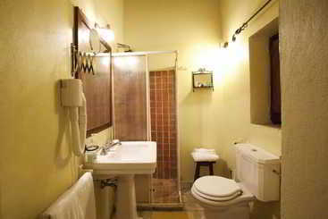 Отель Castello Valenzino