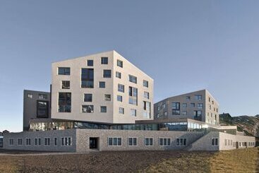 Отель Frutt Mountain Resort