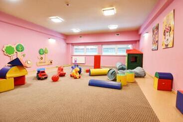 Отель Geovita Dźwirzyno