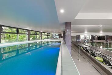 هتل Holiday Park Vile Terme Krka