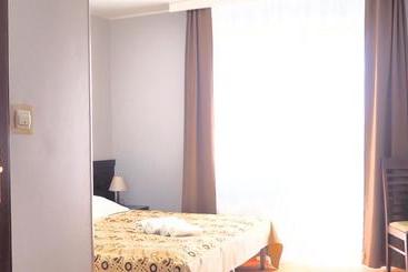 هتل Riviera