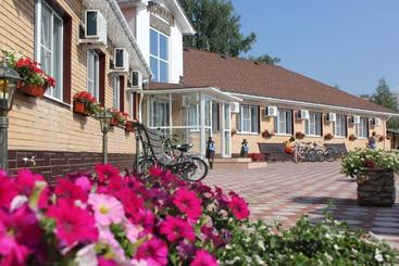 בית מלון כפרי Samokovskaya