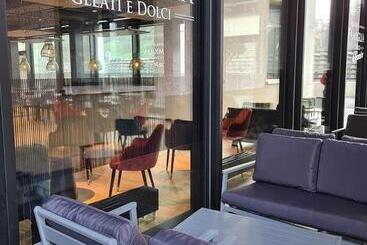 膳宿费 Ziegelhüsi Hotel, Stettlen Bei Bern