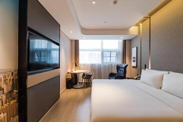 Atour Hotel Nanjing Olympic Sports Center Tianhe Plaza