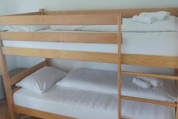 آپارتمانهای توریستها šadrvan Una Apartment