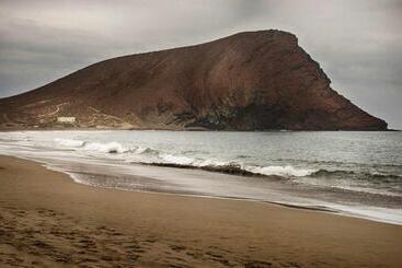 Жильё для туристов Luxury Villa Atlante Con Piscina Climatiza Privada